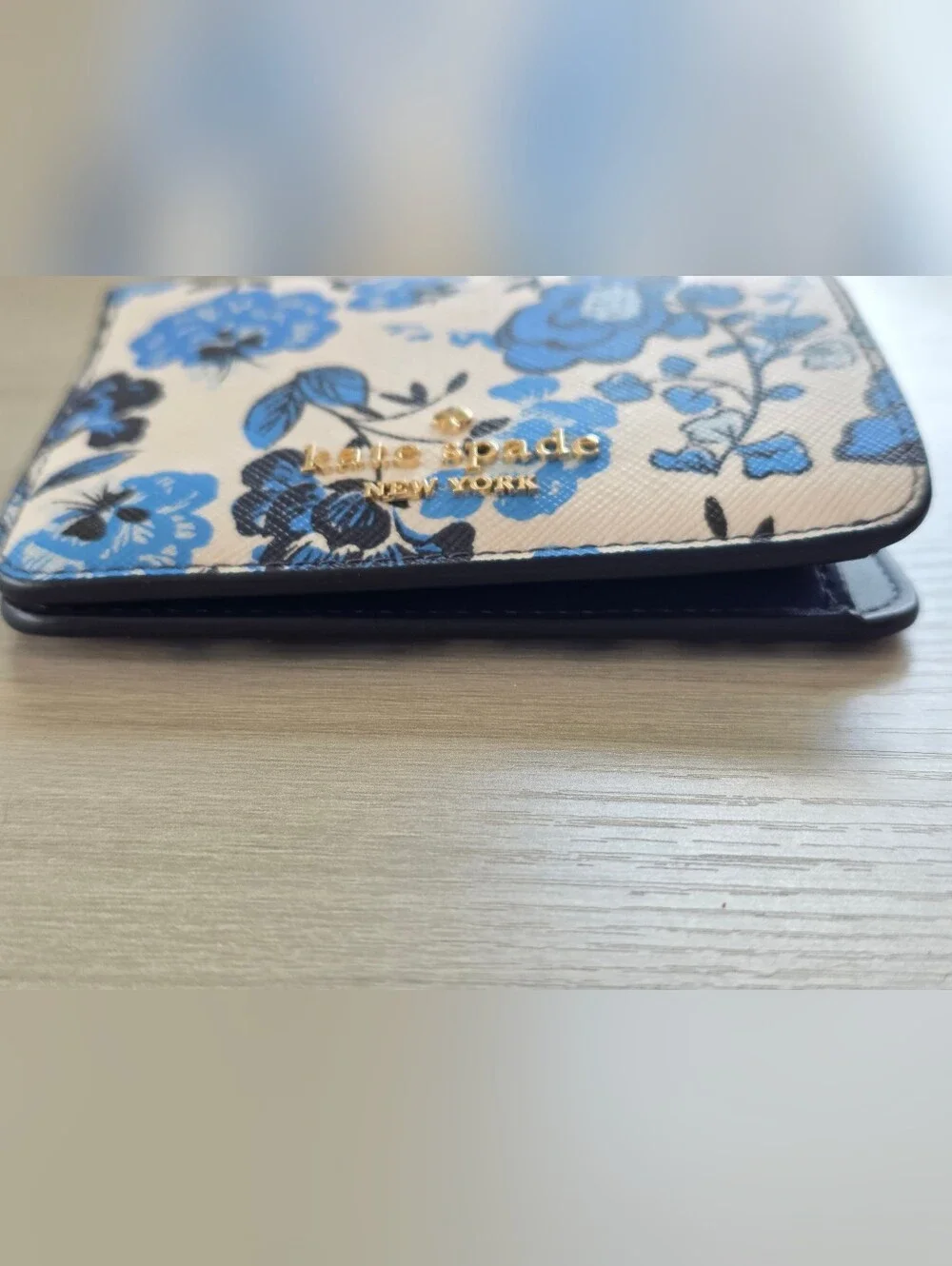 kate spade New York Blue Floral Wallet